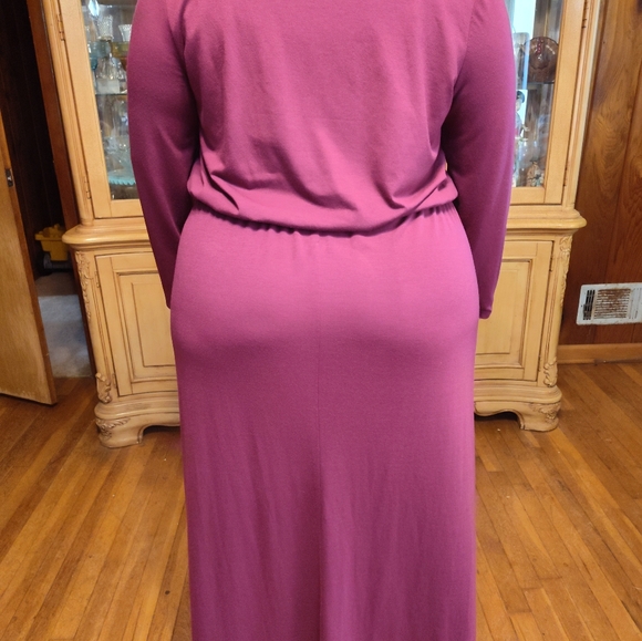 Jessica London maxi dress 18w Wine color missing belt - Picture 2 of 2